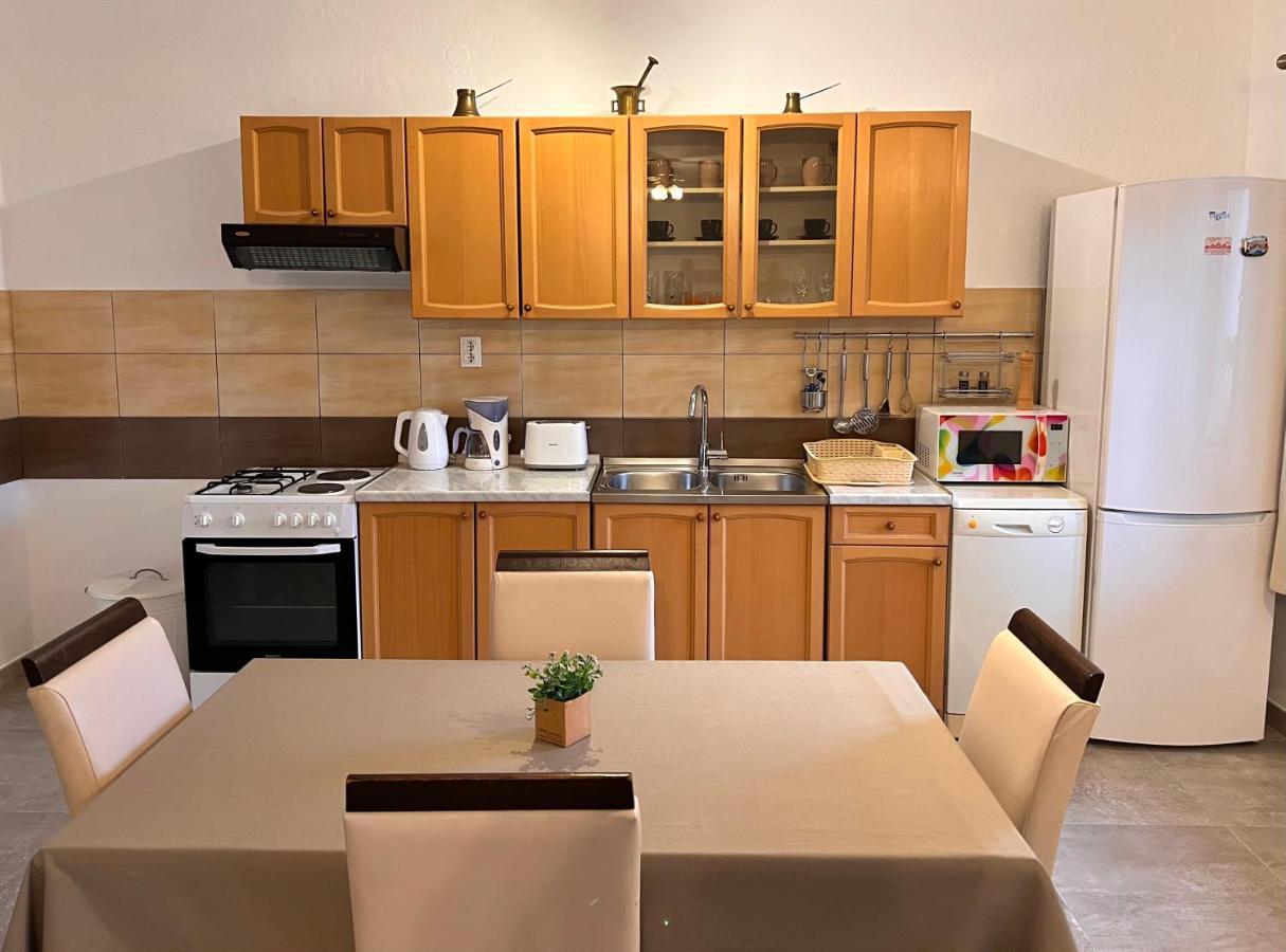 סנג' Apartments Maro מראה חיצוני תמונה