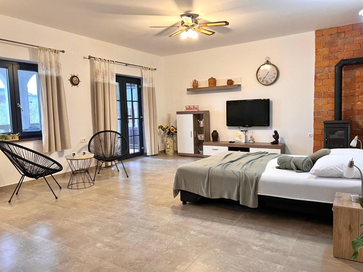 סנג' Apartments Maro מראה חיצוני תמונה